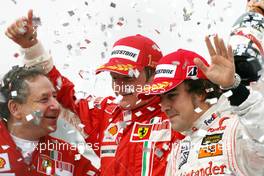 21.10.2007 Sao Paulo, Brazil,  Jean Todt (FRA), Scuderia Ferrari, Ferrari CEO, Kimi Raikkonen (FIN), Räikkönen, Scuderia Ferrari, Fernando Alonso (ESP), McLaren Mercedes - Formula 1 World Championship, Rd 17, Brazilian Grand Prix, Sunday Podium