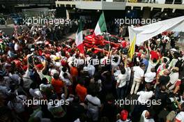 21.10.2007 Sao Paulo, Brazil,  Park Ferme, Feature - Formula 1 World Championship, Rd 17, Brazilian Grand Prix, Sunday Podium