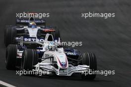 21.10.2007 Sao Paulo, Brazil,  Nick Heidfeld (GER), BMW Sauber F1 Team , Nico Rosberg (GER), WilliamsF1 Team - Formula 1 World Championship, Rd 17, Brazilian Grand Prix, Sunday Race