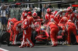 21.10.2007 Sao Paulo, Brazil,  Felipe Massa (BRA), Scuderia Ferrari, F2007 pit stop - Formula 1 World Championship, Rd 17, Brazilian Grand Prix, Sunday Race