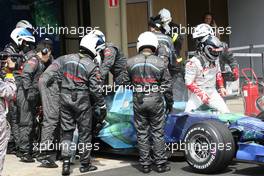 21.10.2007 Sao Paulo, Brazil,  Rubens Barrichello (BRA), Honda Racing F1 Team, RA107 retires from the race - Formula 1 World Championship, Rd 17, Brazilian Grand Prix, Sunday Race