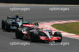 21.10.2007 Sao Paulo, Brazil,  Lewis Hamilton (GBR), McLaren Mercedes, MP4-22 - Formula 1 World Championship, Rd 17, Brazilian Grand Prix, Sunday Race