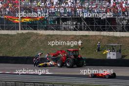 21.10.2007 Sao Paulo, Brazil,  Heikki Kovalainen (FIN), Renault F1 Team - Formula 1 World Championship, Rd 17, Brazilian Grand Prix, Sunday Race