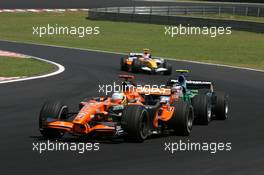 21.10.2007 Sao Paulo, Brazil,  Adrian Sutil (GER), Spyker F1 Team, Rubens Barrichello (BRA), Honda Racing F1 Team - Formula 1 World Championship, Rd 17, Brazilian Grand Prix, Sunday Race