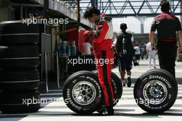20.10.2007 Sao Paulo, Brazil,  Bridgestone Tyres - Formula 1 World Championship, Rd 17, Brazilian Grand Prix, Saturday