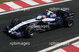 20.10.2007 Sao Paulo, Brazil,  Kazuki Nakajima (JPN), Williams F1 Team, FW29 - Formula 1 World Championship, Rd 17, Brazilian Grand Prix, Saturday Qualifying
