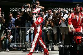 20.10.2007 Sao Paulo, Brazil,  Kimi Raikkonen (FIN), Räikkönen, Scuderia Ferrari - Formula 1 World Championship, Rd 17, Brazilian Grand Prix, Saturday Qualifying