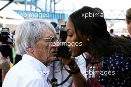 20.10.2007 Sao Paulo, Brazil,  Bernie Ecclestone (GBR) and Naomi Campbell (GBR), Supermodel - Formula 1 World Championship, Rd 17, Brazilian Grand Prix, Saturday