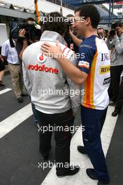 18.10.2007 Sao Paulo, Brazil,  Fernando Alonso (ESP), McLaren Mercedes, Remi Taffin (FRA), Race Engineer - Formula 1 World Championship, Rd 17, Brazilian Grand Prix, Thursday