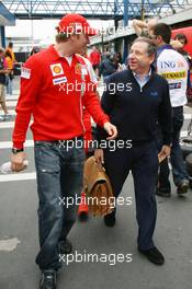 18.10.2007 Sao Paulo, Brazil,  Kimi Raikkonen (FIN), Räikkönen, Scuderia Ferrari and Jean Todt (FRA), Scuderia Ferrari, Ferrari CEO - Formula 1 World Championship, Rd 17, Brazilian Grand Prix, Thursday