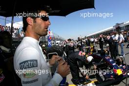 10.06.2007 Montreal, Canada,  Mark Webber (AUS), Red Bull Racing - Formula 1 World Championship, Rd 6, Canadian Grand Prix, Sunday Pre-Race Grid