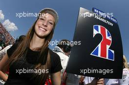 10.06.2007 Montreal, Canada,  Grid girl - Formula 1 World Championship, Rd 6, Canadian Grand Prix, Sunday Grid Girl