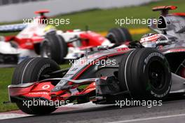 10.06.2007 Montreal, Canada,  Fernando Alonso (ESP), McLaren Mercedes - Formula 1 World Championship, Rd 6, Canadian Grand Prix, Sunday Race