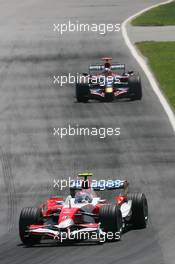 10.06.2007 Montreal, Canada,  Jarno Trulli (ITA), Toyota Racing, TF107 - Formula 1 World Championship, Rd 6, Canadian Grand Prix, Sunday Race