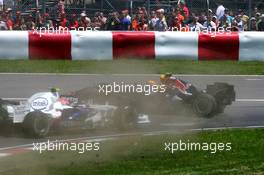 10.06.2007 Montreal, Canada,  Mark Webber (AUS), Red Bull Racing, RB3, spins - Formula 1 World Championship, Rd 6, Canadian Grand Prix, Sunday Race