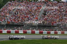 10.06.2007 Montreal, Canada,  Mark Webber (AUS), Red Bull Racing, RB3 and Alexander Wurz (AUT), Williams F1 Team, FW29 - Formula 1 World Championship, Rd 6, Canadian Grand Prix, Sunday Race