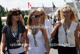 09.06.2007 Montreal, Canada,  Formula Una girls - Formula 1 World Championship, Rd 6, Canadian Grand Prix, Saturday