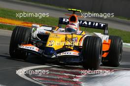 09.06.2007 Montreal, Canada,  Heikki Kovalainen (FIN), Renault F1 Team, R27 - Formula 1 World Championship, Rd 6, Canadian Grand Prix, Saturday Practice