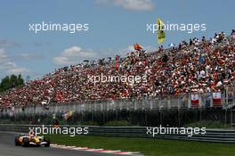 09.06.2007 Montreal, Canada,  Giancarlo Fisichella (ITA), Renault F1 Team, R27 - Formula 1 World Championship, Rd 6, Canadian Grand Prix, Saturday Qualifying