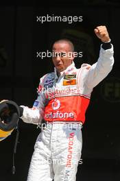 09.06.2007 Montreal, Canada,  Lewis Hamilton (GBR), McLaren Mercedes gets pole position - Formula 1 World Championship, Rd 6, Canadian Grand Prix, Saturday Qualifying