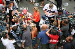 10.06.2007 Montreal, Canada,  Lewis Hamilton (GBR), McLaren Mercedes and Nick Heidfeld (GER), BMW Sauber F1 Team - Formula 1 World Championship, Rd 6, Canadian Grand Prix, Sunday