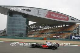 05.10.2007 Shanghai, China,  Lewis Hamilton (GBR), McLaren Mercedes, MP4-22 - Formula 1 World Championship, Rd 16, Chinese Grand Prix, Friday Practice