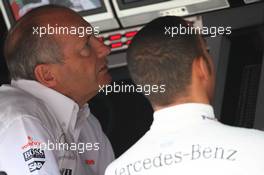 05.10.2007 Shanghai, China,  Ron Dennis (GBR), McLaren, Team Principal, Chairman and Lewis Hamilton (GBR), McLaren Mercedes - Formula 1 World Championship, Rd 16, Chinese Grand Prix, Friday Practice