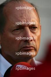 05.10.2007 Shanghai, China,  Ron Dennis (GBR), McLaren, Team Principal, Chairman - Formula 1 World Championship, Rd 16, Chinese Grand Prix, Friday