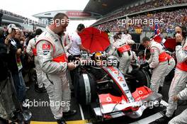 07.10.2007 Shanghai, China,  Lewis Hamilton (GBR), McLaren Mercedes - Formula 1 World Championship, Rd 16, Chinese Grand Prix, Sunday Pre-Race Grid