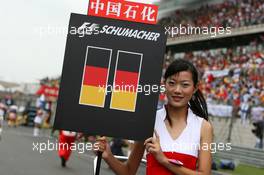 07.10.2007 Shanghai, China,  Grid girl - Formula 1 World Championship, Rd 16, Chinese Grand Prix, Sunday Grid Girl