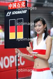 07.10.2007 Shanghai, China,  Grid girl - Formula 1 World Championship, Rd 16, Chinese Grand Prix, Sunday Grid Girl