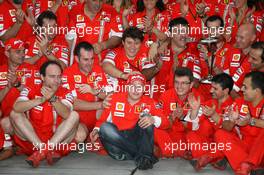 07.10.2007 Shanghai, China,  Ferrari Celebration, Kimi Raikkonen (FIN), Räikkönen, Scuderia Ferrari, Chris Dyer (AUS), Scuderia Ferrari, Track Engineer of Kimi Raikkonen (FIN) - Formula 1 World Championship, Rd 16, Chinese Grand Prix, Sunday Podium