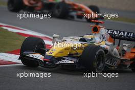 07.10.2007 Shanghai, China,  Giancarlo Fisichella (ITA), Renault F1 Team, R27 - Formula 1 World Championship, Rd 16, Chinese Grand Prix, Sunday Race