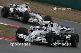 07.10.2007 Shanghai, China,  Nick Heidfeld (GER), BMW Sauber F1 Team, F1.07 and Robert Kubica (POL), BMW Sauber F1 Team, F1.07 - Formula 1 World Championship, Rd 16, Chinese Grand Prix, Sunday Race