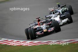 07.10.2007 Shanghai, China,  Vitantonio Liuzzi (ITA), Scuderia Toro Rosso, Nick Heidfeld (GER), BMW Sauber F1 Team, Rubens Barrichello (BRA), Honda Racing F1 Team - Formula 1 World Championship, Rd 16, Chinese Grand Prix, Sunday Race