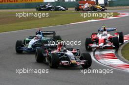 07.10.2007 Shanghai, China,  Sebastian Vettel (GER), Scuderia Toro Rosso, Jenson Button (GBR), Honda Racing F1 Team, Jarno Trulli (ITA), Toyota Racing - Formula 1 World Championship, Rd 16, Chinese Grand Prix, Sunday Race