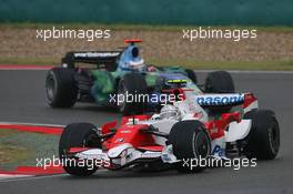 07.10.2007 Shanghai, China,  Jarno Trulli (ITA), Toyota Racing, TF107 and Jenson Button (GBR), Honda Racing F1 Team, RA107 - Formula 1 World Championship, Rd 16, Chinese Grand Prix, Sunday Race