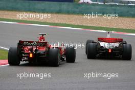 07.10.2007 Shanghai, China,  Kimi Raikkonen (FIN), Räikkönen, Scuderia Ferrari, Lewis Hamilton (GBR), McLaren Mercedes - Formula 1 World Championship, Rd 16, Chinese Grand Prix, Sunday Race