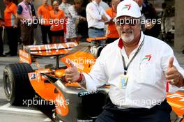 06.10.2007 Shanghai, China,  Dr Vijay Mallya (IND), Part of the consortium who have purchased Spyker F1 Team - Formula 1 World Championship, Rd 16, Chinese Grand Prix, Saturday