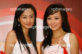 06.10.2007 Shanghai, China,  Girls at the circuit - Formula 1 World Championship, Rd 16, Chinese Grand Prix, Saturday