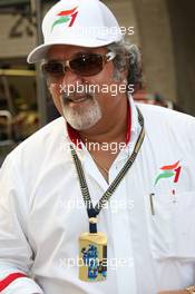 06.10.2007 Shanghai, China,  Dr Vijay Mallya (IND), Part of the consortium who have purchased Spyker F1 Team - Formula 1 World Championship, Rd 16, Chinese Grand Prix, Saturday