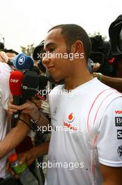 07.10.2007 Shanghai, China,  Lewis Hamilton (GBR), McLaren Mercedes, returns to the paddock after retiring from the race - Formula 1 World Championship, Rd 16, Chinese Grand Prix, Sunday