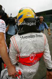 07.10.2007 Shanghai, China,  Lewis Hamilton (GBR), McLaren Mercedes, returns to the paddock after retiring from the race - Formula 1 World Championship, Rd 16, Chinese Grand Prix, Sunday