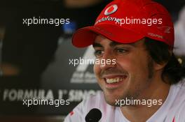 04.10.2007 Shanghai, China,  Fernando Alonso (ESP), McLaren Mercedes - Formula 1 World Championship, Rd 16, Chinese Grand Prix, Thursday Press Conference