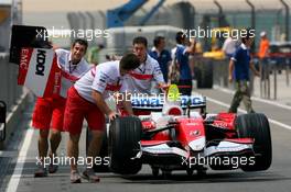 04.10.2007 Shanghai, China,  Toyota Racing, TF107 - Formula 1 World Championship, Rd 16, Chinese Grand Prix, Thursday