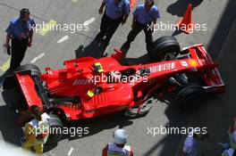 11.05.2007 Barcelona, Spain,  Kimi Raikkonen (FIN), Räikkönen, Scuderia Ferrari, F2007 - Formula 1 World Championship, Rd 4, Spanish Grand Prix, Friday Practice