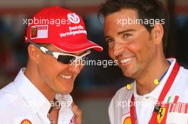 11.05.2007 Barcelona, Spain,  Michael Schumacher (GER), Scuderia Ferrari, Advisor and David Meca (ESP), Long distance swimmer - Formula 1 World Championship, Rd 4, Spanish Grand Prix, Friday Practice