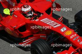 11.05.2007 Barcelona, Spain,  Kimi Raikkonen (FIN), Räikkönen, Scuderia Ferrari, F2007 - Formula 1 World Championship, Rd 4, Spanish Grand Prix, Friday Practice