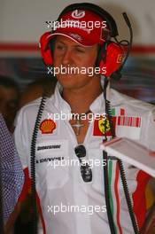 11.05.2007 Barcelona, Spain,  Michael Schumacher (GER), Scuderia Ferrari, Advisor, visits the team on a race weekend for the first time since retiring - Formula 1 World Championship, Rd 4, Spanish Grand Prix, Friday