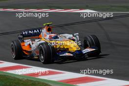 11.05.2007 Barcelona, Spain,  Heikki Kovalainen (FIN), Renault F1 Team, R27 - Formula 1 World Championship, Rd 4, Spanish Grand Prix, Friday Practice